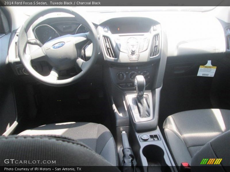 Tuxedo Black / Charcoal Black 2014 Ford Focus S Sedan