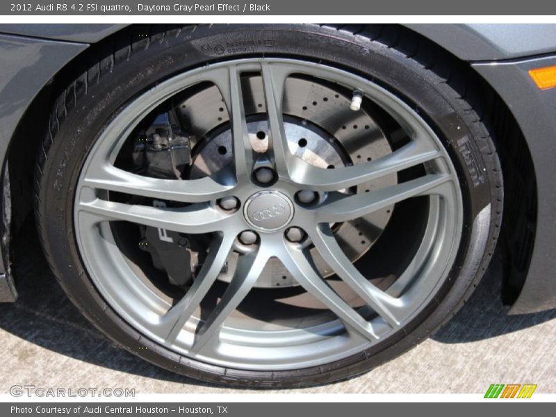 Daytona Gray Pearl Effect / Black 2012 Audi R8 4.2 FSI quattro