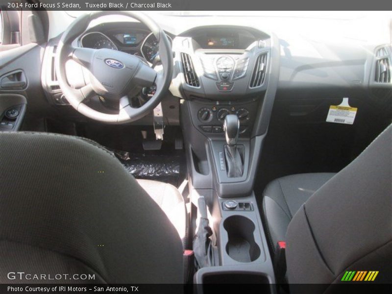 Tuxedo Black / Charcoal Black 2014 Ford Focus S Sedan