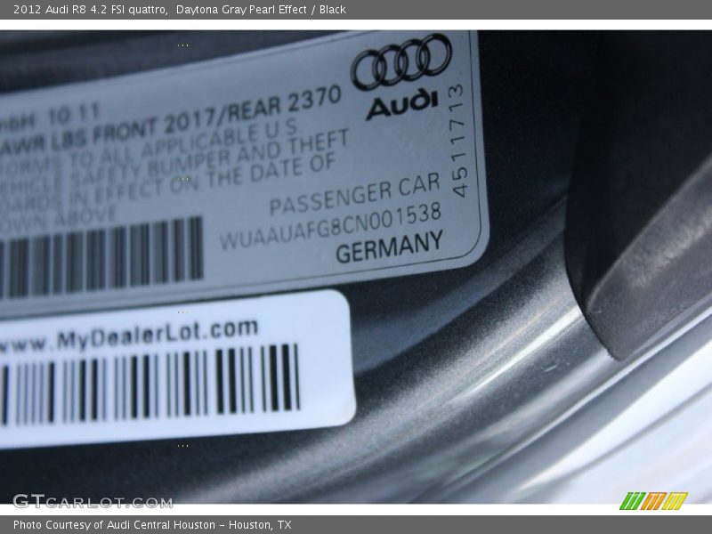Daytona Gray Pearl Effect / Black 2012 Audi R8 4.2 FSI quattro