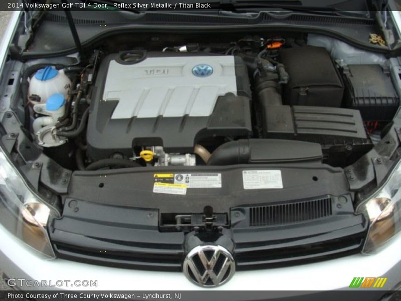 Reflex Silver Metallic / Titan Black 2014 Volkswagen Golf TDI 4 Door
