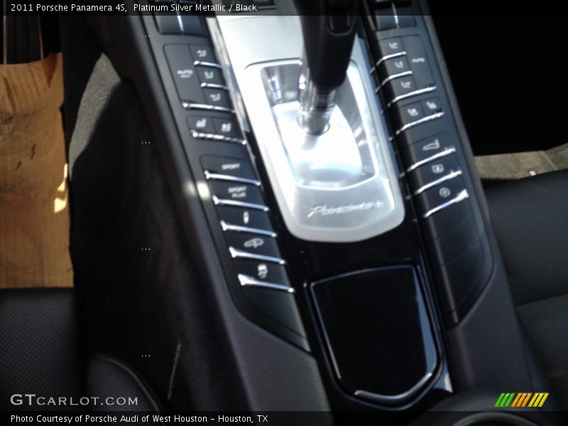 Platinum Silver Metallic / Black 2011 Porsche Panamera 4S