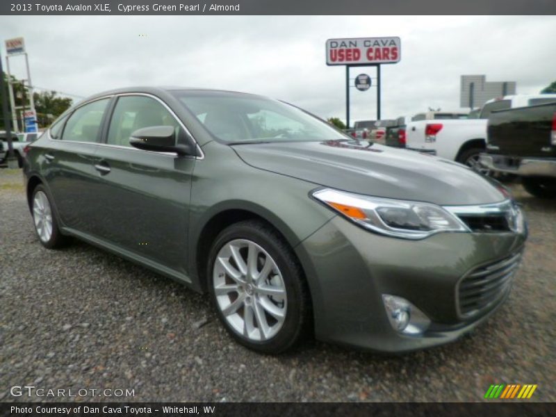 Cypress Green Pearl / Almond 2013 Toyota Avalon XLE