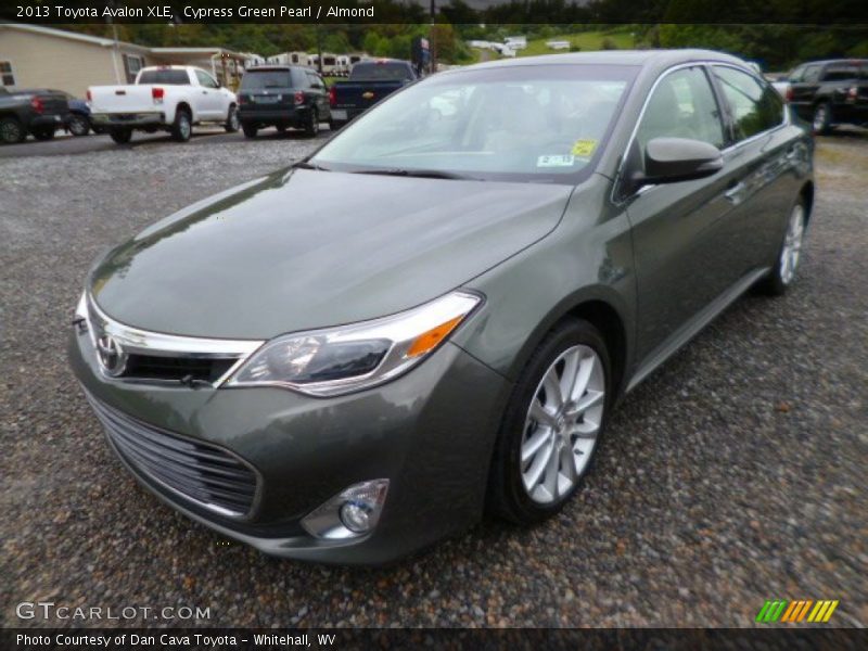 Cypress Green Pearl / Almond 2013 Toyota Avalon XLE