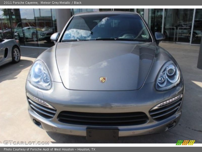 Meteor Grey Metallic / Black 2011 Porsche Cayenne