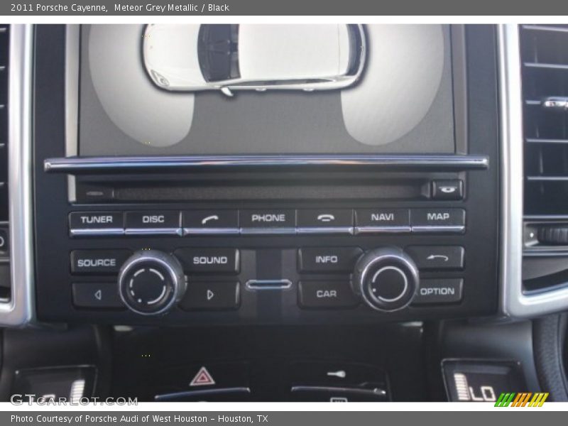 Meteor Grey Metallic / Black 2011 Porsche Cayenne
