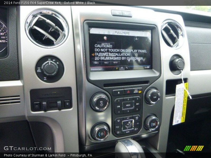 Oxford White / Black 2014 Ford F150 FX4 SuperCrew 4x4