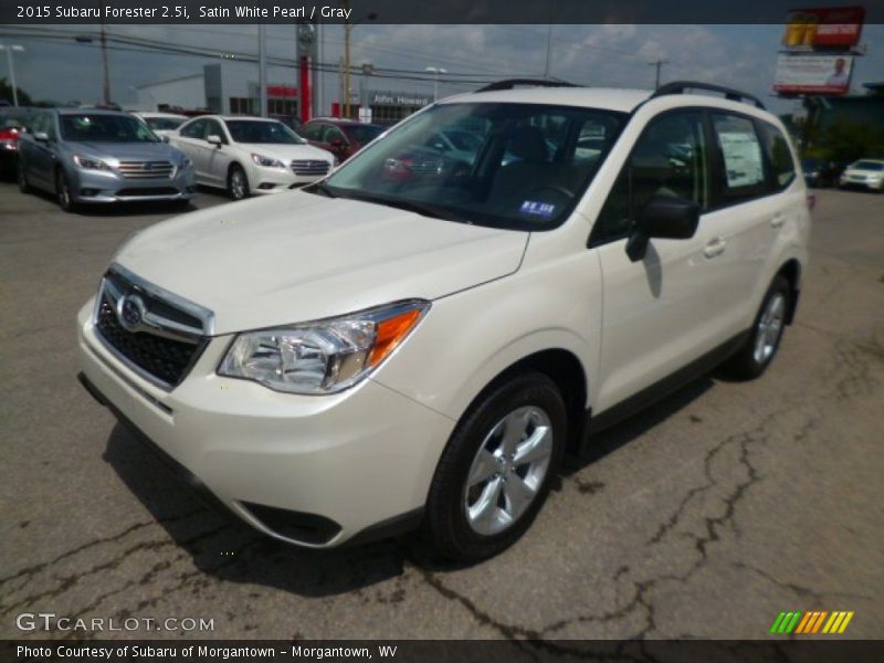 Satin White Pearl / Gray 2015 Subaru Forester 2.5i