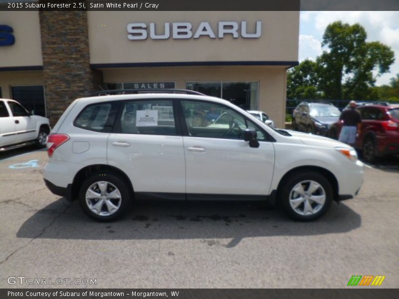 Satin White Pearl / Gray 2015 Subaru Forester 2.5i