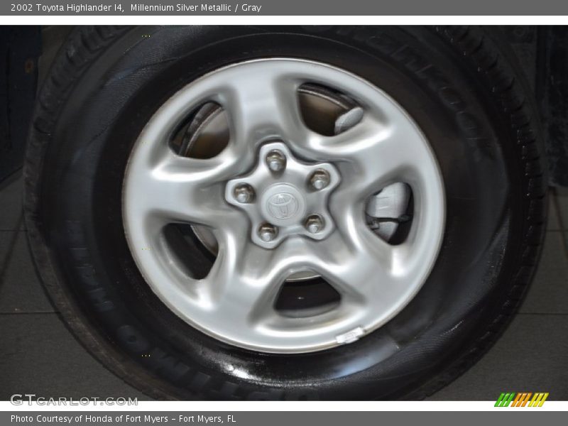 Millennium Silver Metallic / Gray 2002 Toyota Highlander I4