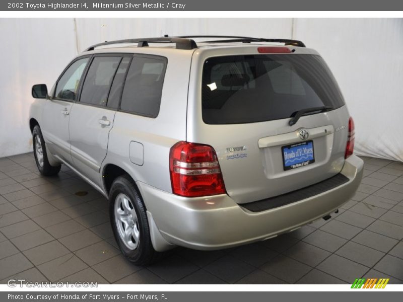 Millennium Silver Metallic / Gray 2002 Toyota Highlander I4
