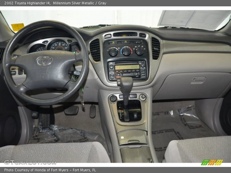 Millennium Silver Metallic / Gray 2002 Toyota Highlander I4