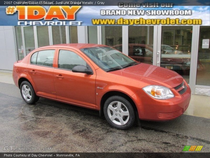 Sunburst Orange Metallic / Gray 2007 Chevrolet Cobalt LS Sedan