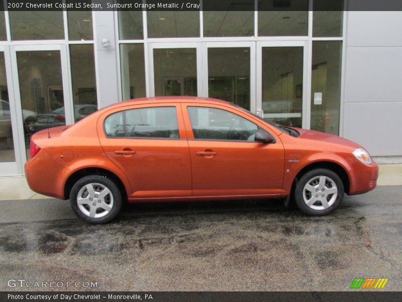 Sunburst Orange Metallic / Gray 2007 Chevrolet Cobalt LS Sedan