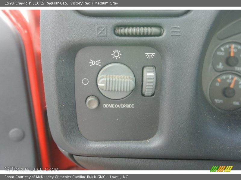 Controls of 1999 S10 LS Regular Cab