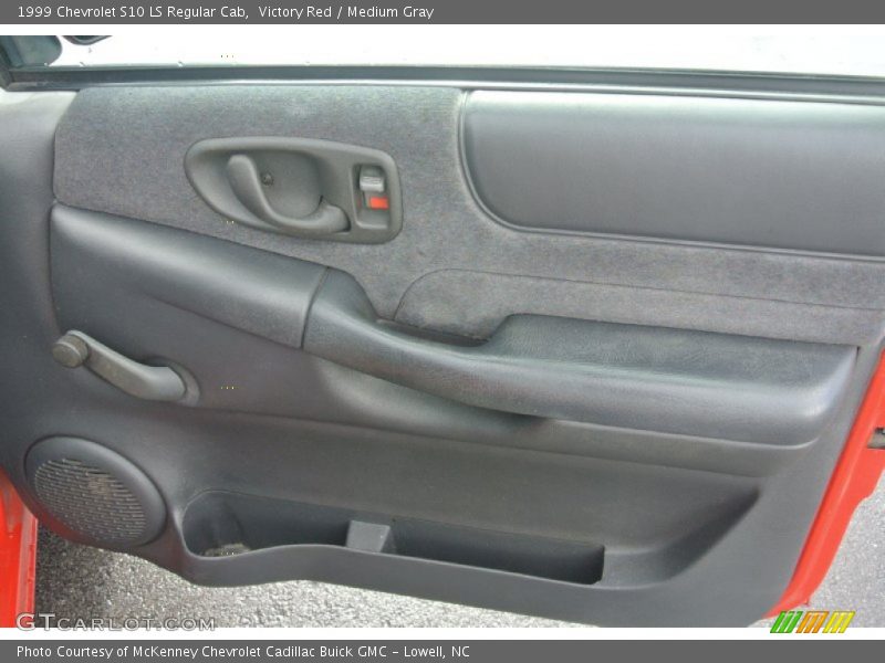 Victory Red / Medium Gray 1999 Chevrolet S10 LS Regular Cab