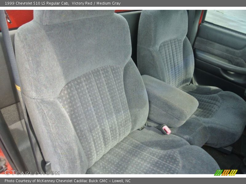 Victory Red / Medium Gray 1999 Chevrolet S10 LS Regular Cab