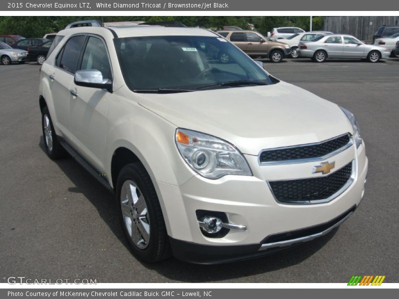 Front 3/4 View of 2015 Equinox LTZ