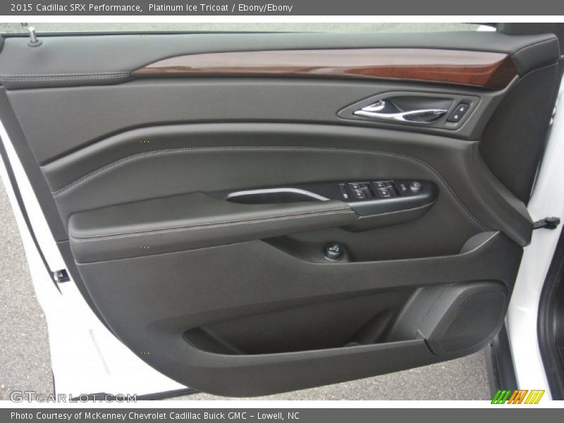 Platinum Ice Tricoat / Ebony/Ebony 2015 Cadillac SRX Performance