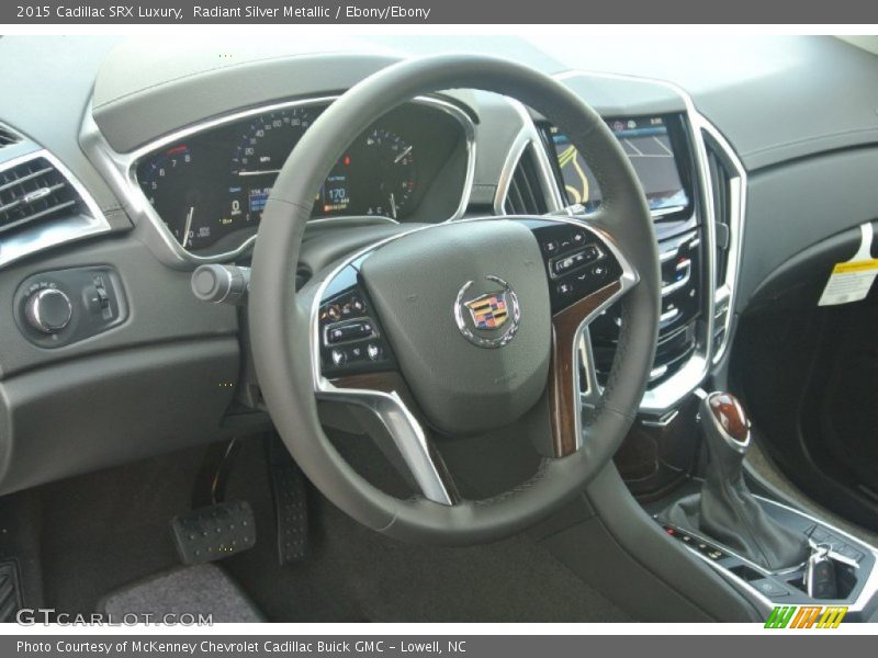 Radiant Silver Metallic / Ebony/Ebony 2015 Cadillac SRX Luxury