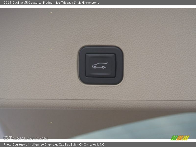 Platinum Ice Tricoat / Shale/Brownstone 2015 Cadillac SRX Luxury