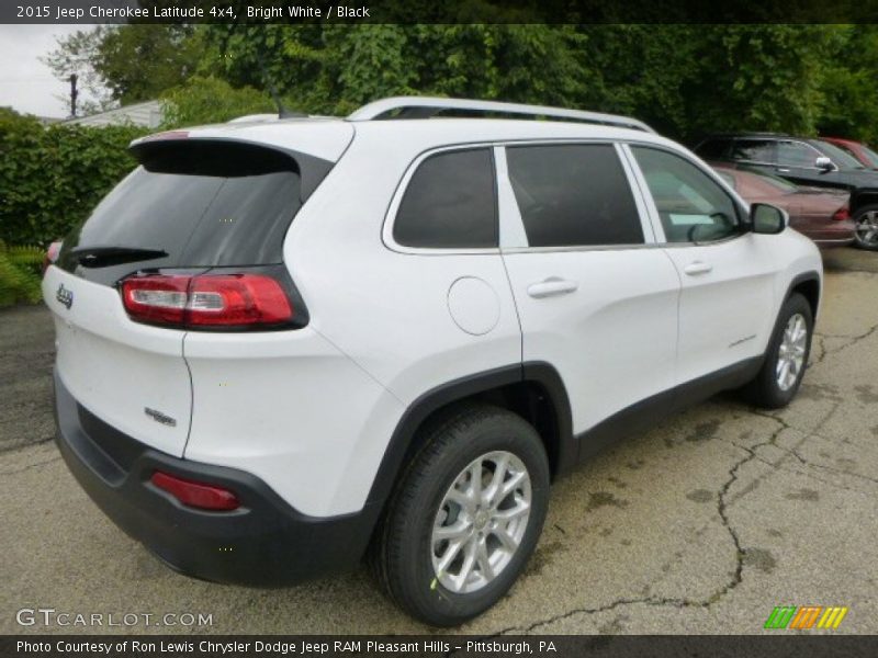Bright White / Black 2015 Jeep Cherokee Latitude 4x4