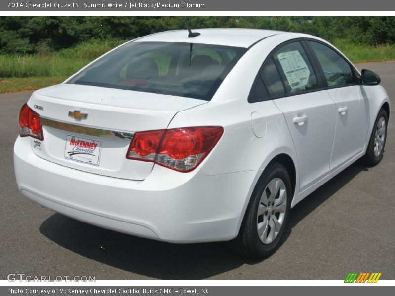 Summit White / Jet Black/Medium Titanium 2014 Chevrolet Cruze LS