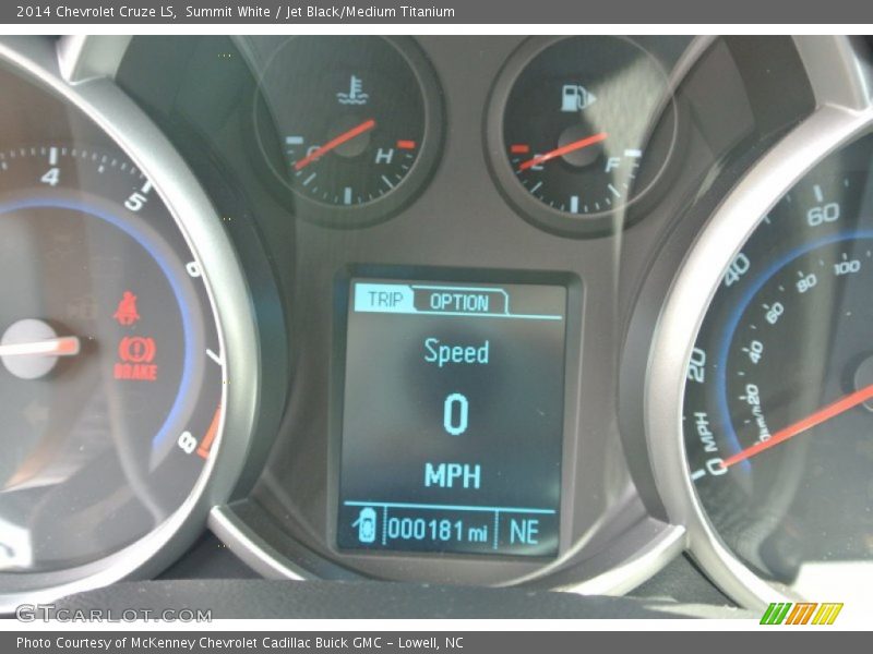 Summit White / Jet Black/Medium Titanium 2014 Chevrolet Cruze LS