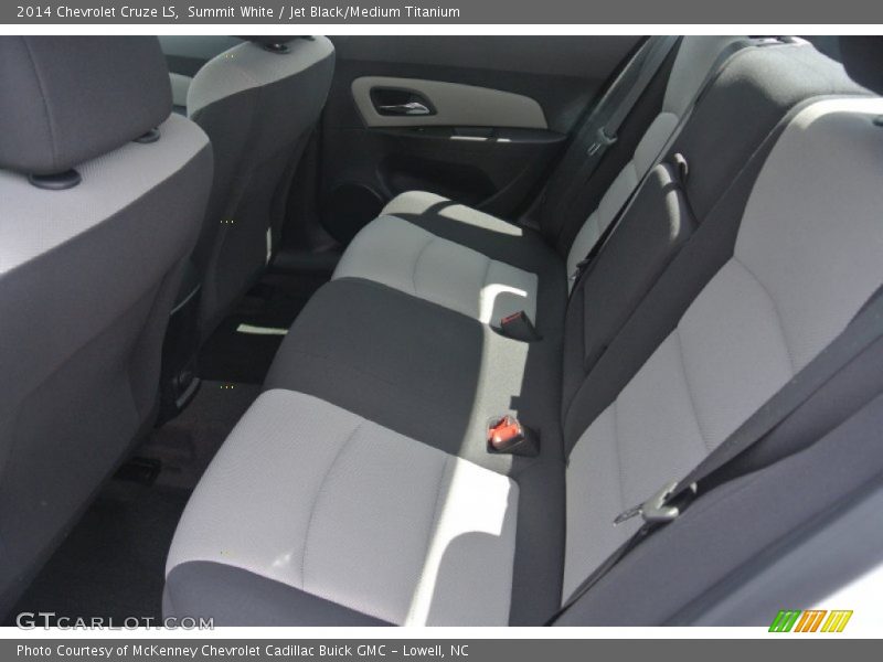 Summit White / Jet Black/Medium Titanium 2014 Chevrolet Cruze LS