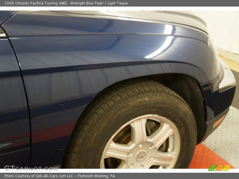 Midnight Blue Pearl / Light Taupe 2006 Chrysler Pacifica Touring AWD
