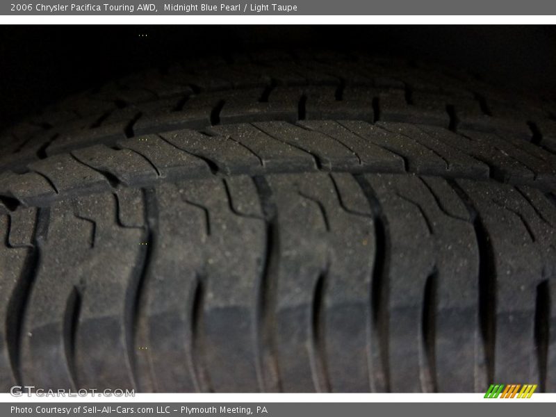 Midnight Blue Pearl / Light Taupe 2006 Chrysler Pacifica Touring AWD