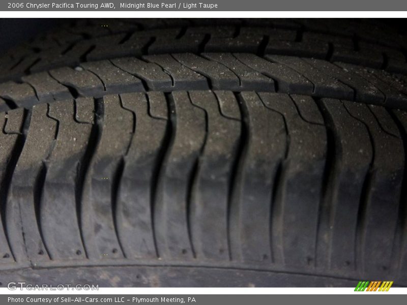 Midnight Blue Pearl / Light Taupe 2006 Chrysler Pacifica Touring AWD