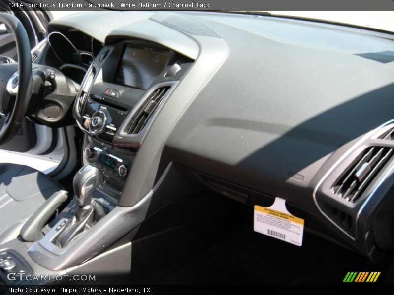 White Platinum / Charcoal Black 2014 Ford Focus Titanium Hatchback