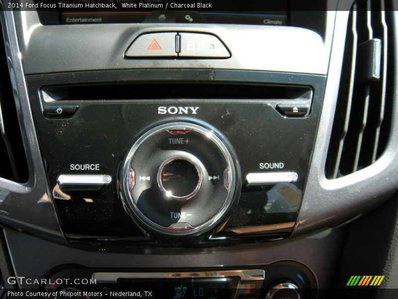 White Platinum / Charcoal Black 2014 Ford Focus Titanium Hatchback