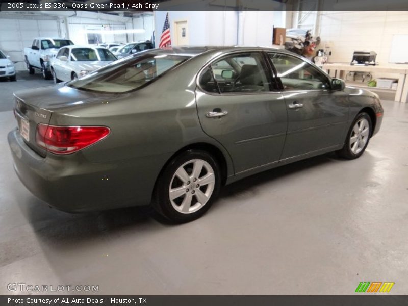 Oasis Green Pearl / Ash Gray 2005 Lexus ES 330