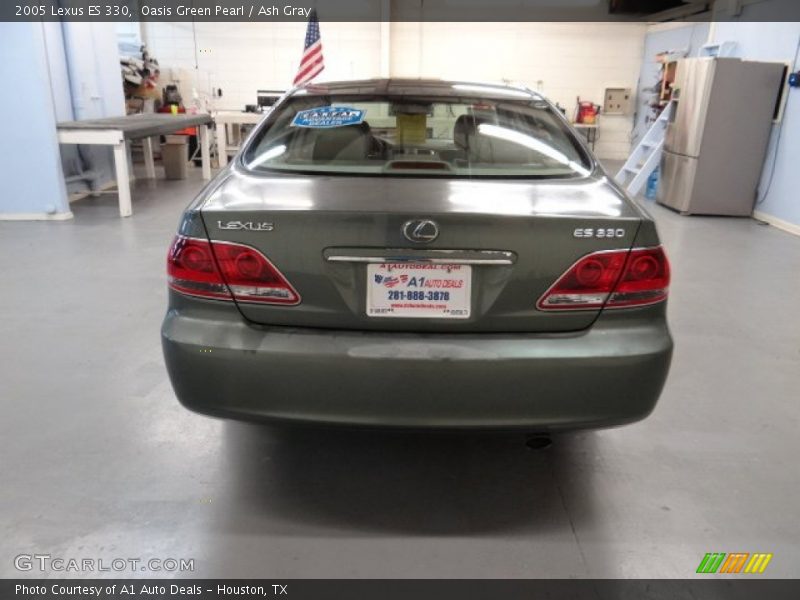Oasis Green Pearl / Ash Gray 2005 Lexus ES 330