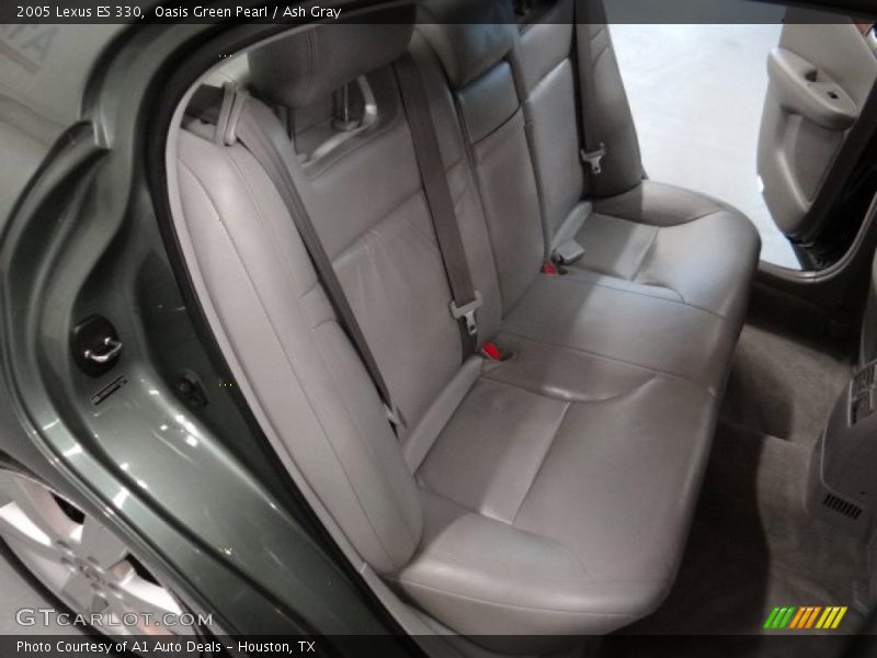 Oasis Green Pearl / Ash Gray 2005 Lexus ES 330