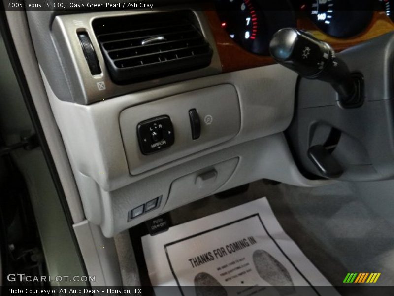 Oasis Green Pearl / Ash Gray 2005 Lexus ES 330