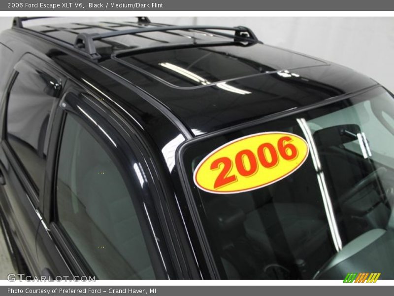 Black / Medium/Dark Flint 2006 Ford Escape XLT V6
