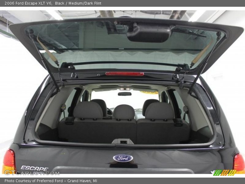 Black / Medium/Dark Flint 2006 Ford Escape XLT V6