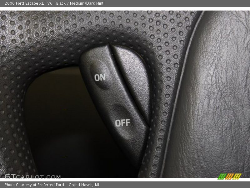 Black / Medium/Dark Flint 2006 Ford Escape XLT V6