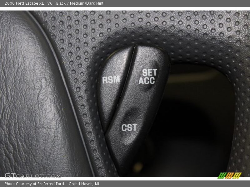 Black / Medium/Dark Flint 2006 Ford Escape XLT V6