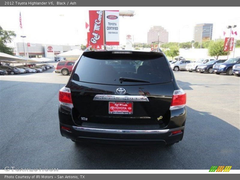 Black / Ash 2012 Toyota Highlander V6