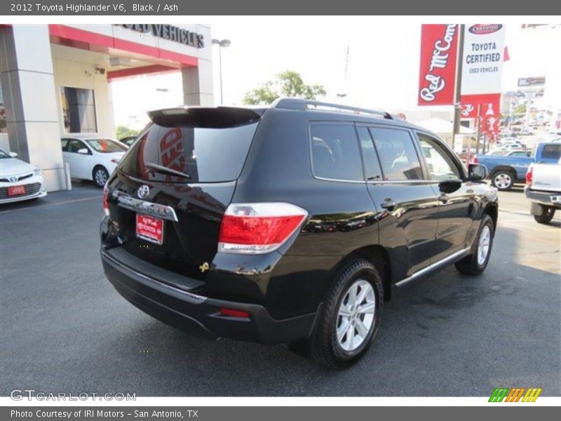 Black / Ash 2012 Toyota Highlander V6