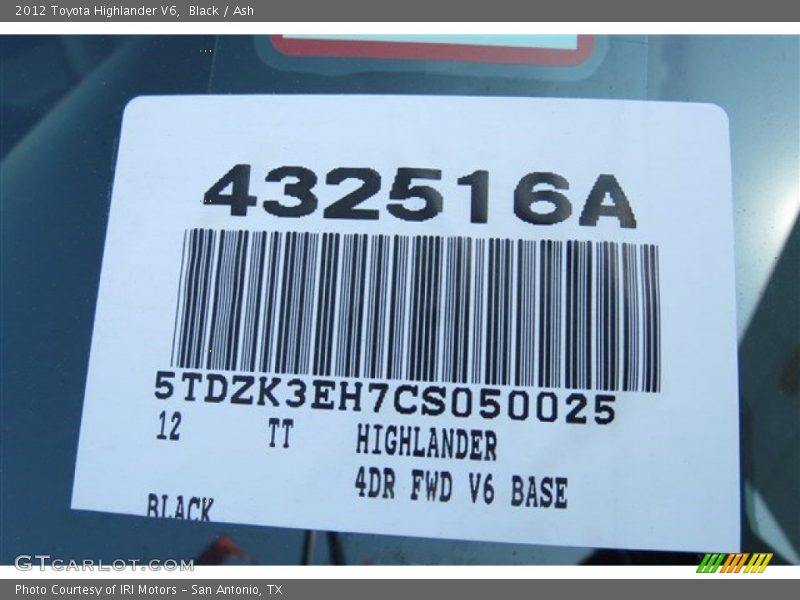 Black / Ash 2012 Toyota Highlander V6