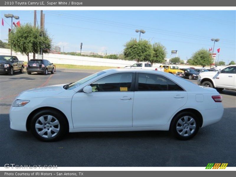 Super White / Bisque 2010 Toyota Camry LE