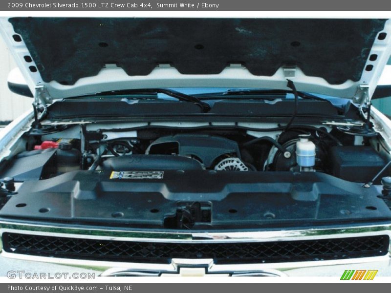 Summit White / Ebony 2009 Chevrolet Silverado 1500 LTZ Crew Cab 4x4