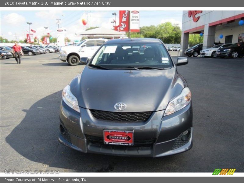 Magnetic Gray Metallic / Ash Gray 2010 Toyota Matrix 1.8