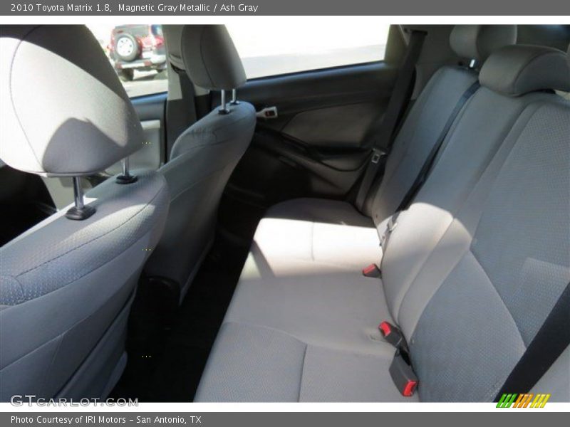 Magnetic Gray Metallic / Ash Gray 2010 Toyota Matrix 1.8