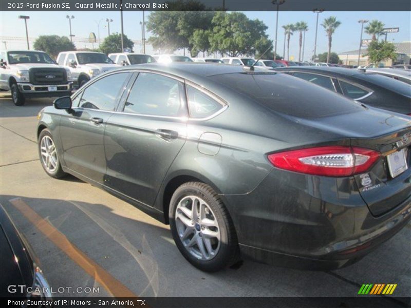 Guard Metallic / Charcoal Black 2015 Ford Fusion SE